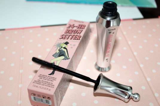 Benefit Cosmetics bezbarvý fixační gel 24-hour brow setter